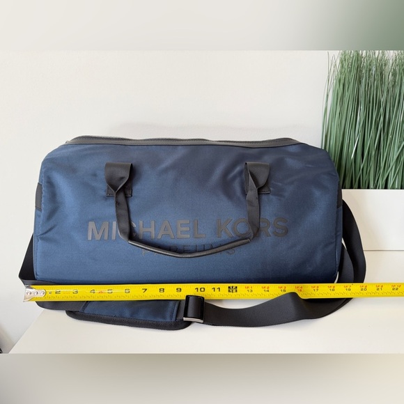 New Michael Kors Duffle Bag Gym Travel Blue 18*9 - Picture 7 of 12